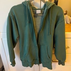 TNA boyfriend zip up